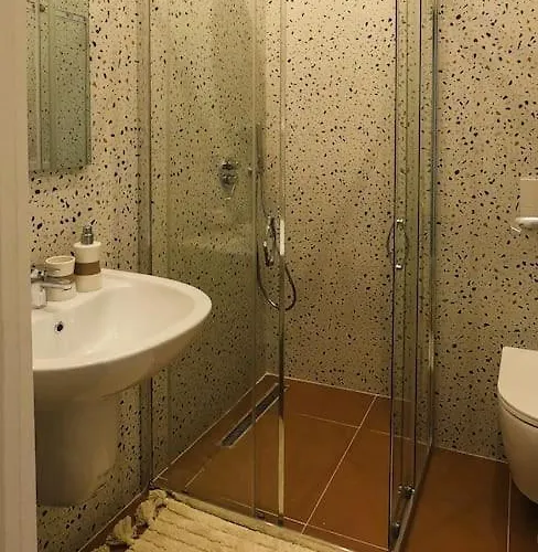 Apartament Flower 3 Tirana